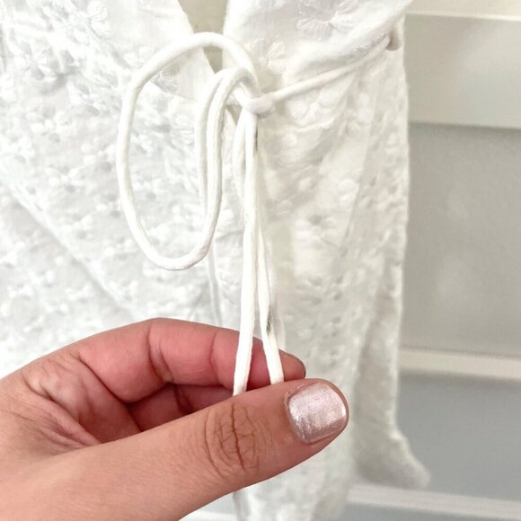 Significant Other Symphony Dress White Embroidered Daisy Flowers Size US 8 - Picture 4 of 9